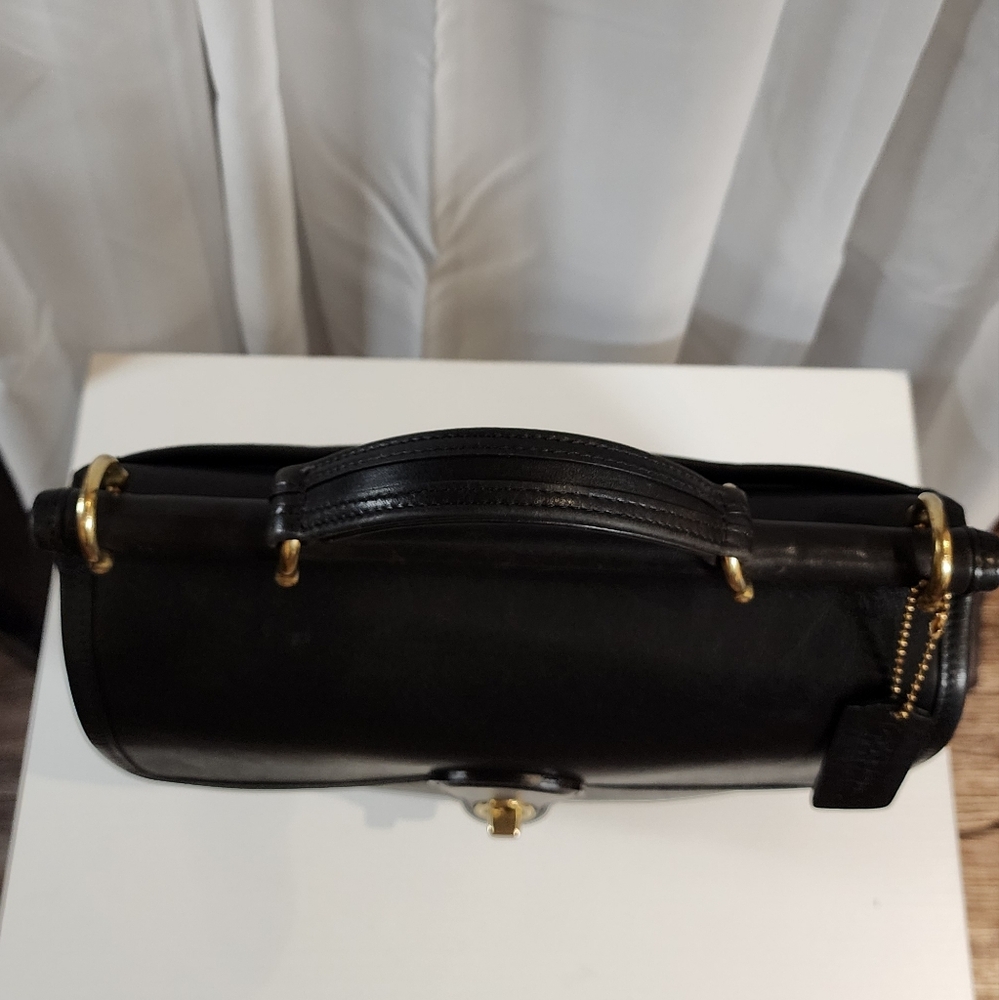 SOLD Vintage Coach Black/Brass Willis #9927 - Picture 4 of 17